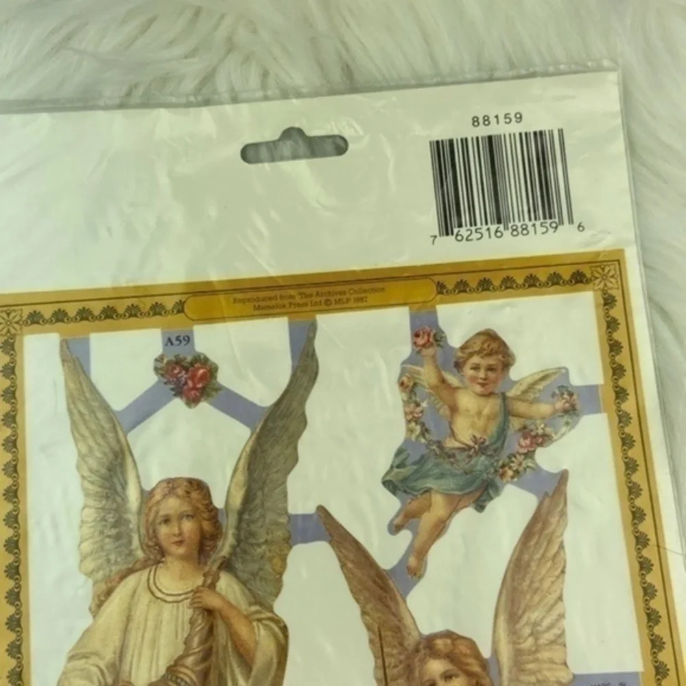 Victorian Images and Stickers for Paper Crafts‎